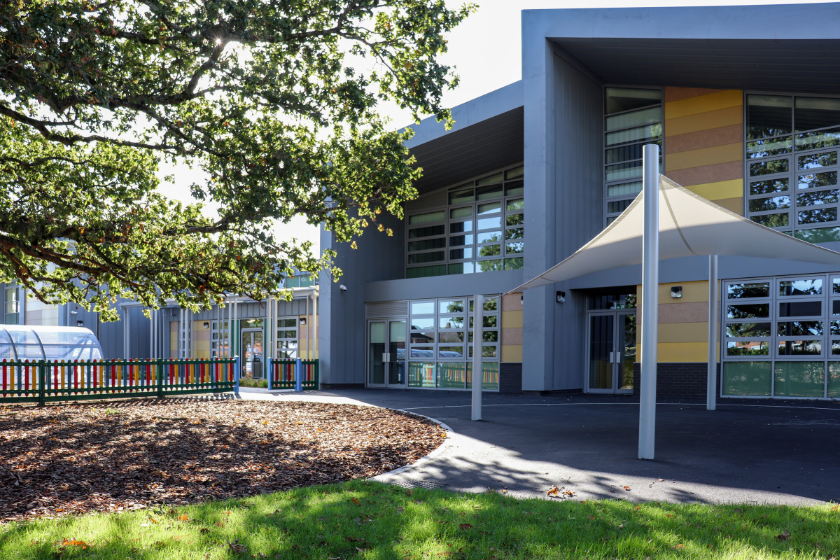 Hillbourne Primary School IMG 2209 cube designltd